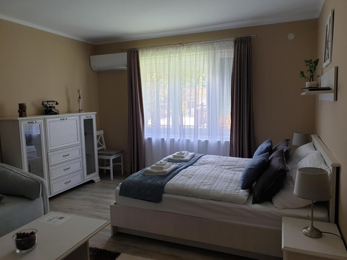 Royal Apartman Eger Exterior foto